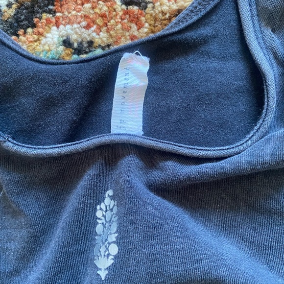 Free People Movement Hot Shot Crop - Picture 8 of 8